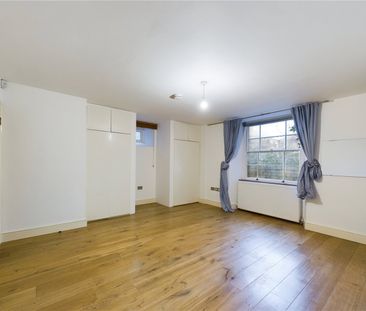 Arley Hill, Cotham, Bristol, BS6 - Photo 1