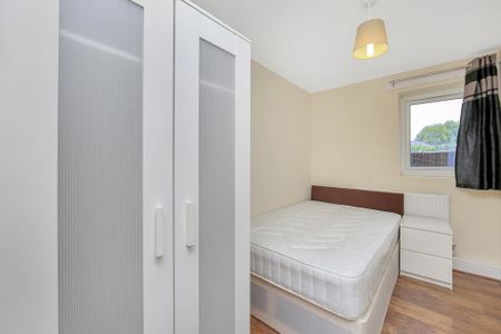 4 bedroom terraced house to rent - Photo 2