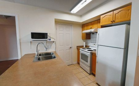 For Lease - 68 Grangeway Avenue Unit# 808, Toronto, Ontario - Photo 2