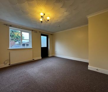 The Fairways, Scunthorpe - Photo 1