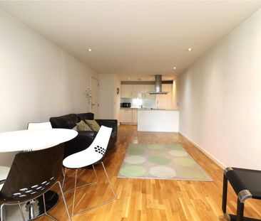 Church Street East, Woking, Surrey, GU21 - Photo 2