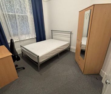 1 bedroom house of multiple occupation to rent - Photo 5
