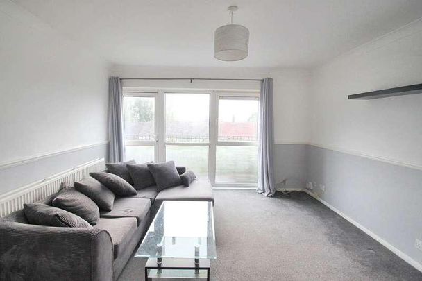Beechwood Drive, Woodford Green, IG8 - Photo 1