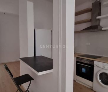 Apartamento T1 para Arrendamento na Zona Histórica de Lisboa - Photo 3