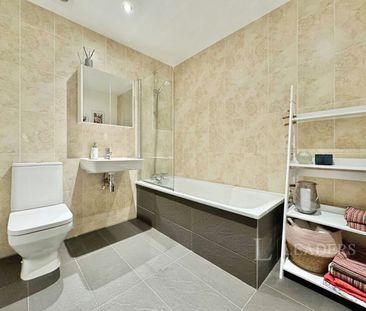 1 bedroom apartment to rent Granary View, Paper Mill Yard, Norwich,... - Photo 6