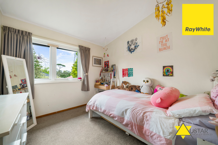 Charming Family Home in Blockhouse Bay - Photo 3