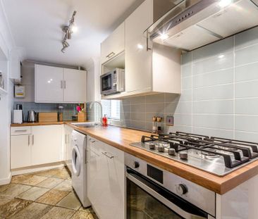 2 bedroom maisonette to rent - Photo 6