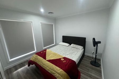 2 BEDROOM TOWNHOUSE! - Photo 3