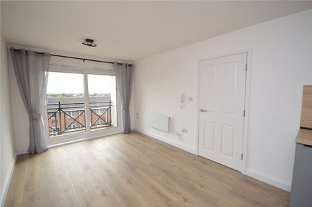 25, The Oaks, Leeds, West Yorkshire, LS10 4GZ - Photo 5