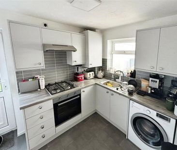 3 bedroom detached house to rent - Photo 4