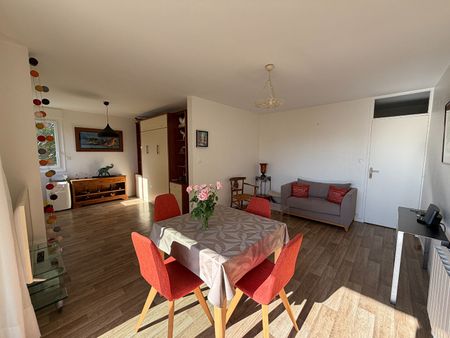 Location Appartement 2 pièces 54m² - Photo 4