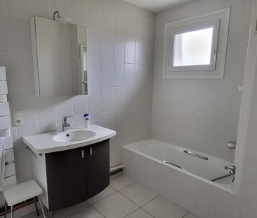 Location Appartement 3 pièces 77m² LA TALAUDIERE 42350 - Photo 1