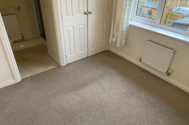 Tamarisk Drive, Caister-on-Sea, GREAT YARMOUTH - Photo 1