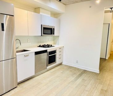 For Lease - 39 Brant Street Unit# 304, Toronto, Ontario - Photo 4