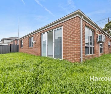 3 Bedroom Family Home! - Photo 6