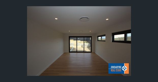 71B Twynam - Private and Luxurious - Photo 1