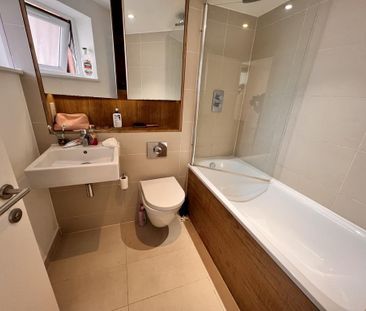 2 bedroom flat to rent - Photo 6