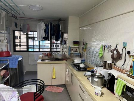 Blk 230 Ang Mo Kio Avenue 3 (Ang Mo Kio), HDB 3 Rooms - For Rent - Photo 3