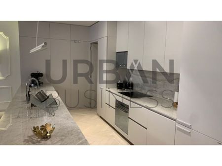 2 bedroom luxury Apartment for rent in Avenida da Liberdade (Coracao de Jesus) - Photo 2