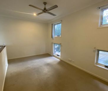 1 Conimbla Street, Fitzgibbon QLD, Belconnen - Photo 4