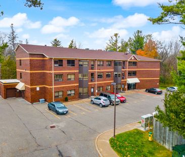 For Lease - 166 Olive Street Unit# 106, East Gwillimbury, Ontario - Photo 2