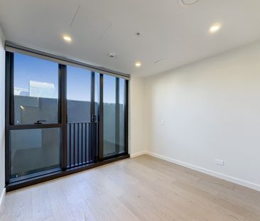 Welcome to apartment 412 in Hyde Lane. - Photo 4