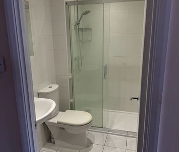 Room in a Shared House, Woolstone Road, SE23 - Photo 4