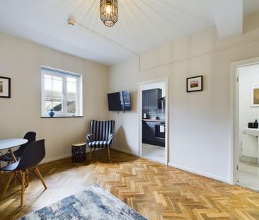 2 bedroom property to rent - Photo 4