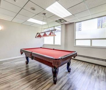 Spacious 2-Bed + Den Penthouse for Rent at Yonge & Finch – 1200 Sq.... - Photo 4