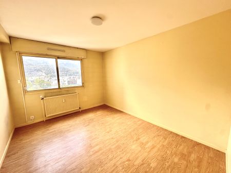 Location Appartement 4 pièces 79m² GRENOBLE 38000 - Photo 5