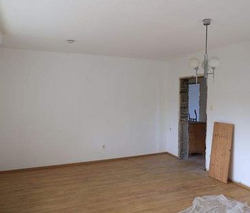 Schöne 3-Zimmer Wohnung in ruhiger Lage mit großem Balkon - Photo 2