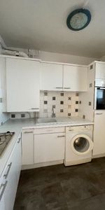 Location Appartement 2 pièces 38m² BOIS GUILLAUME 76230 - Photo 3