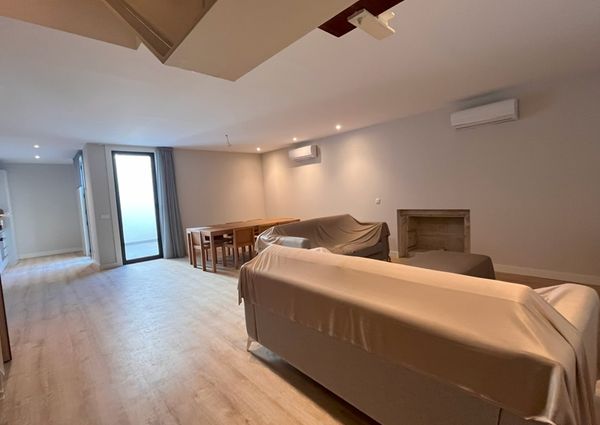 Apartamento T3 com Terraço no Centro do Porto