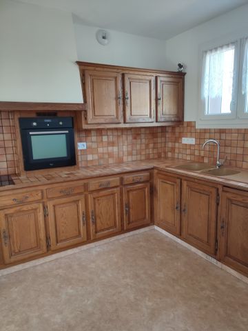 Location Maison 5 pièces 104m² IFS 14123 - Photo 2