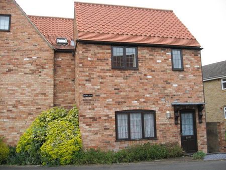 1 bedroom townhouse to rent - Photo 3