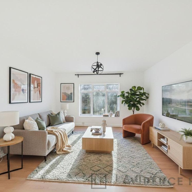 2 bedroom flat to rent - Photo 1