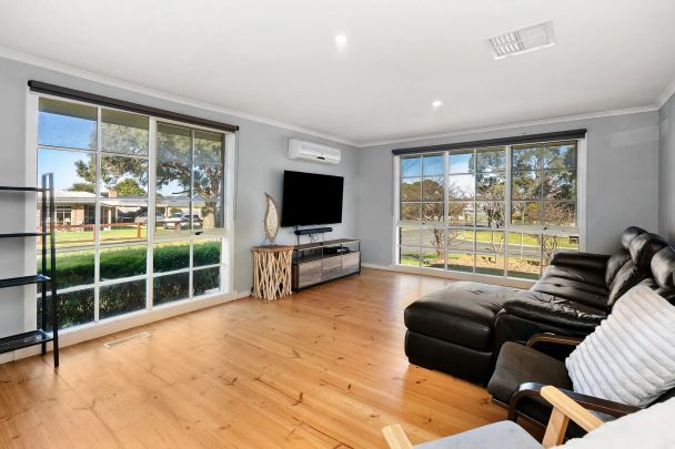 27 Melaleuca Road, Mount Martha. - Photo 1