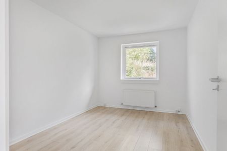 Skøn bolig i Holluf Pile med egen have og parkering - Photo 4