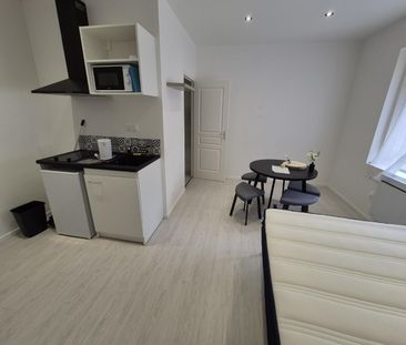 Location Appartement 1 pièce 20m² CAMBRAI 59400 - Photo 3