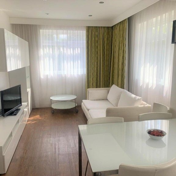 3 BED Flat To rent - Photo 1