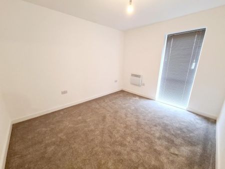 2 bedroom apartment to rent - Photo 3