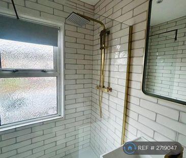 2 bedroom maisonette to rent - Photo 3