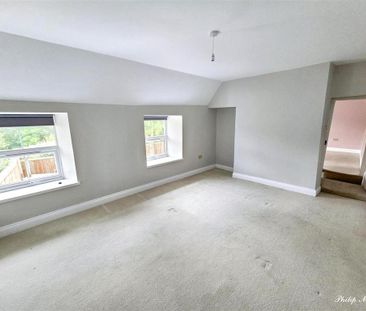 2 bedroom semi-detached house to rent - Photo 3