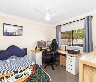 NEAT AS A PIN – GREAT FAMILY HOME IN A CONVENIENT LOCATION! - Photo 5