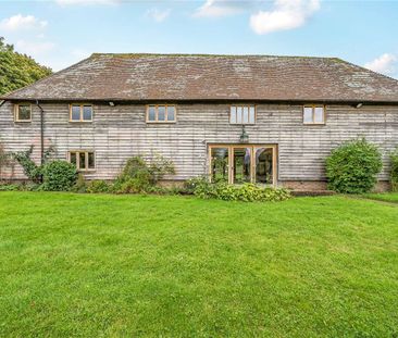 A unique, spacious country property in the High Weald area of Outst... - Photo 6