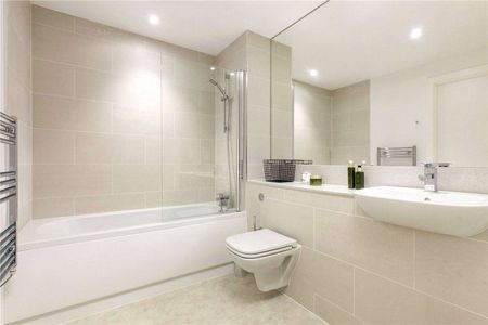 1 BED 1 BATH APARTMENT | AVAILABLE NOW | LAST UNITS | PARKING AVAILABLE | PRIME LOCATION | 24-HOUR CONCIERGE | RESIDENTS GYM - Photo 4