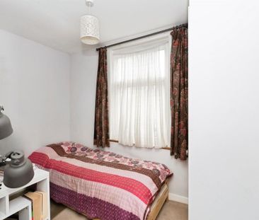 3 Bed Terraced House, Cecil Avenue, IG11 - Photo 1