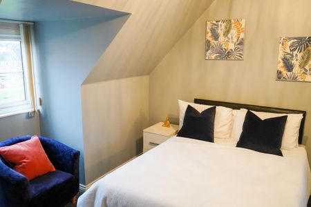 3 bedroom terraced house to rent - Photo 5