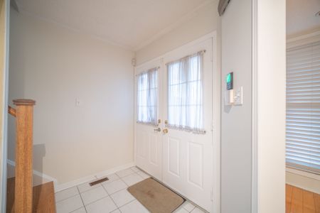 For Lease - 3850 Cedar Hedge Rise, Mississauga, Ontario - Photo 4