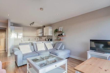 Apt 62 James Clow, 42 Pilot Street, Belfast, BT1 3EP - Photo 3